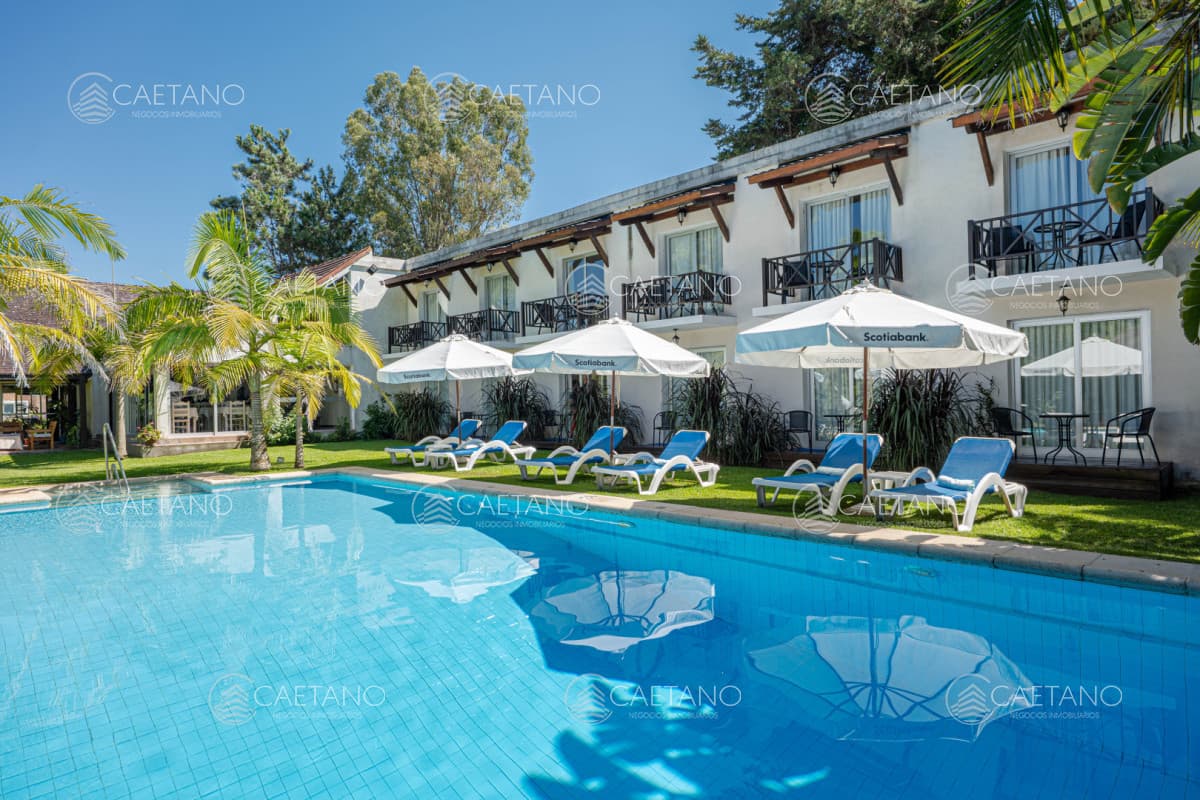 Hotel en venta playa Mansa, Punta del Este