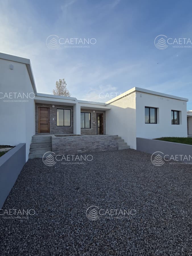 OPORTUNIDAD CASA  VENTA A ESTRENAR - MALDONADO