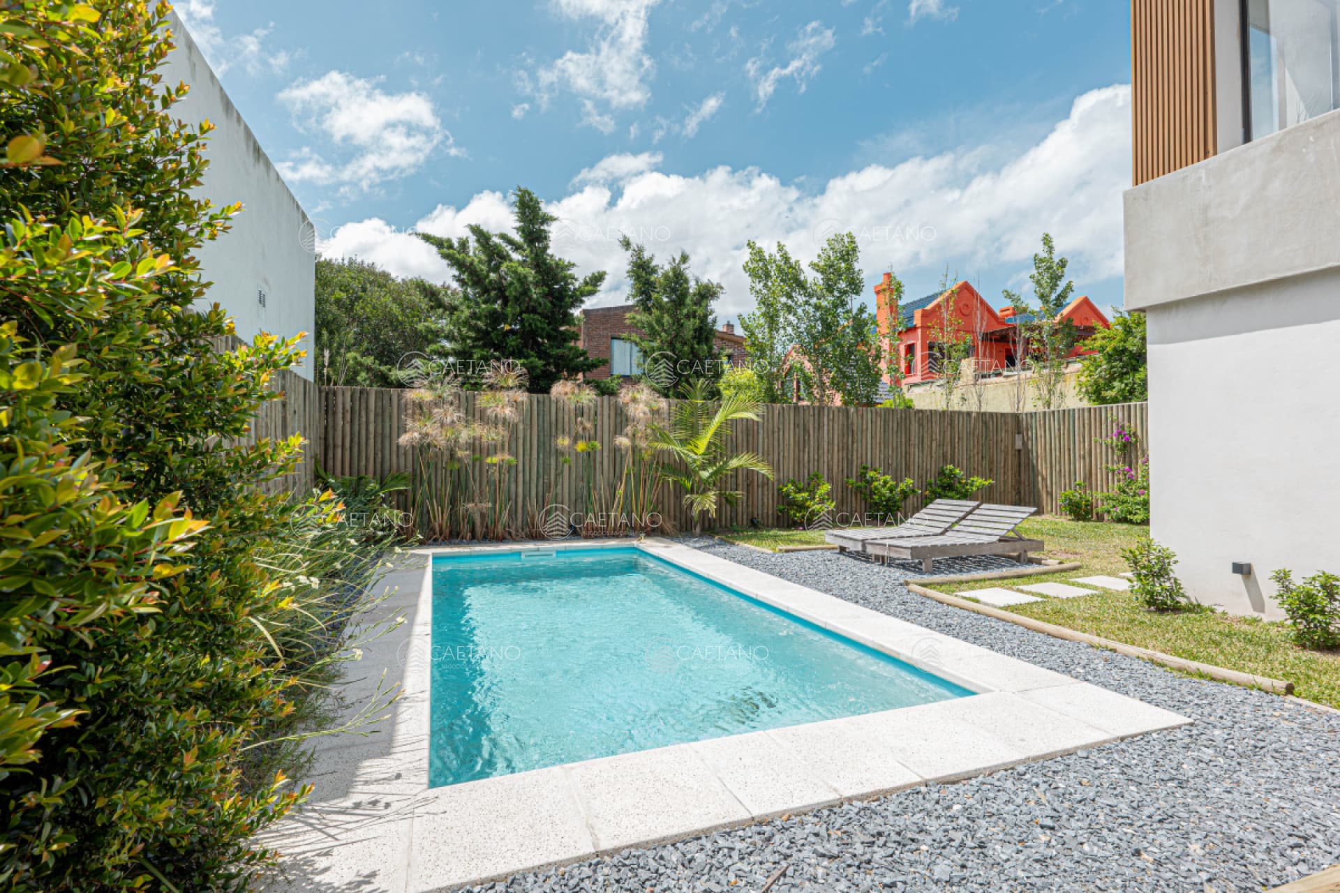Casa en alquiler en Manantiales — foto 3