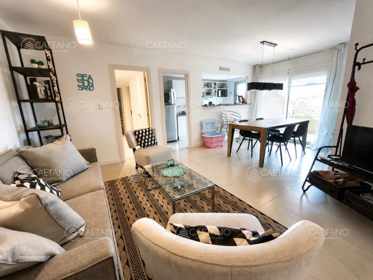 Apartamento en Venta a metros de la playa mansa
