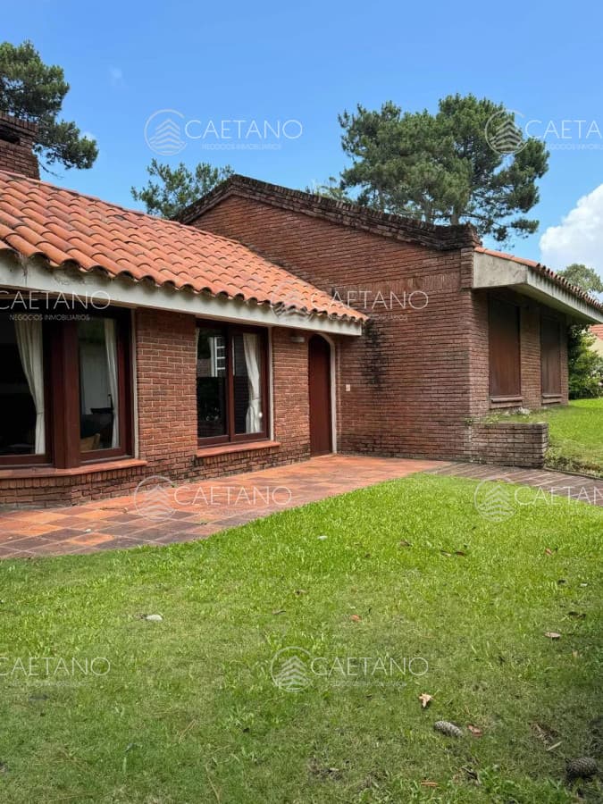 Casa de 3 dormitorios en pinares — foto 2