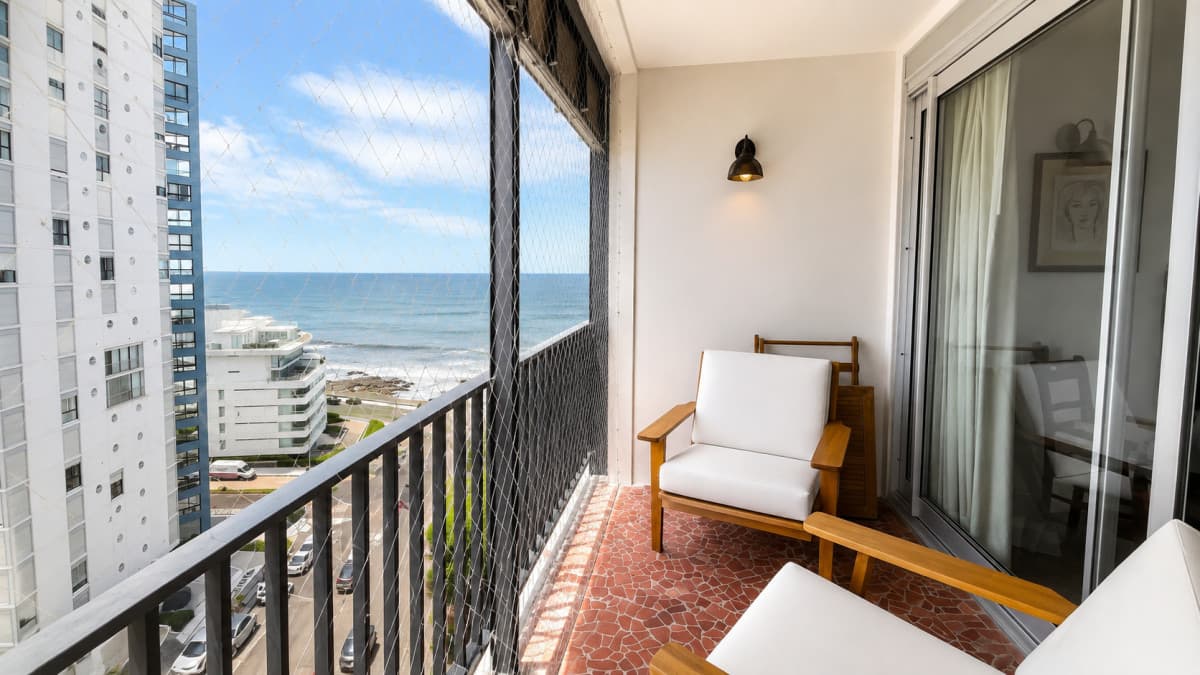 Apartamento en venta en Península | Vista al mar, terraza y garaje