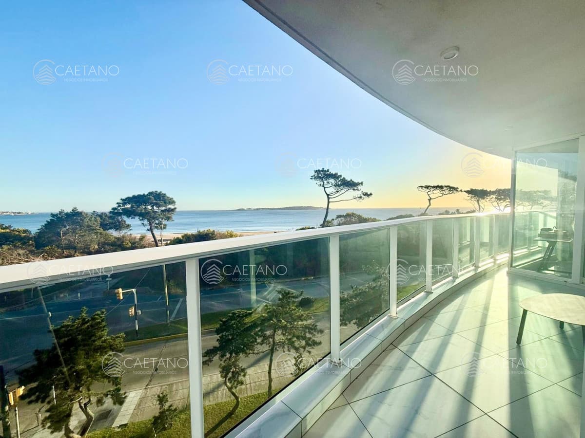 Apatamento 4 Dormitorios, Mansa - Punta del Este — foto 2