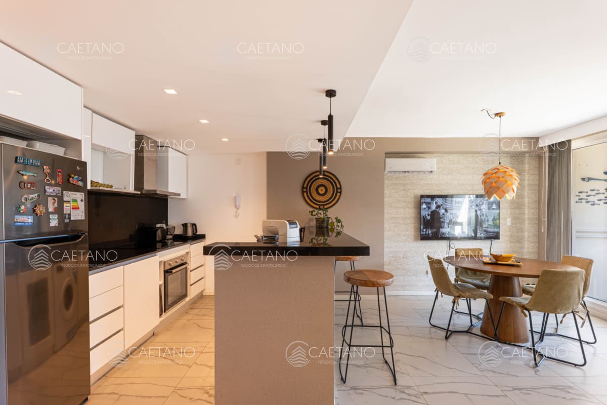 Apartamento de 1 Dormitorio en Venta - Poseidón Laguna - Punta del Este - Pinares — foto 2