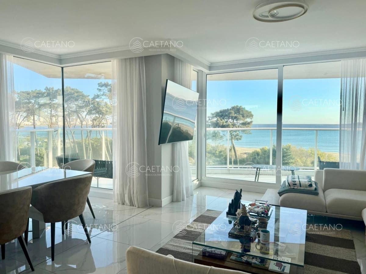 Alquiler Apartamento 4 Dormitorios Paramounts Tower — foto 3