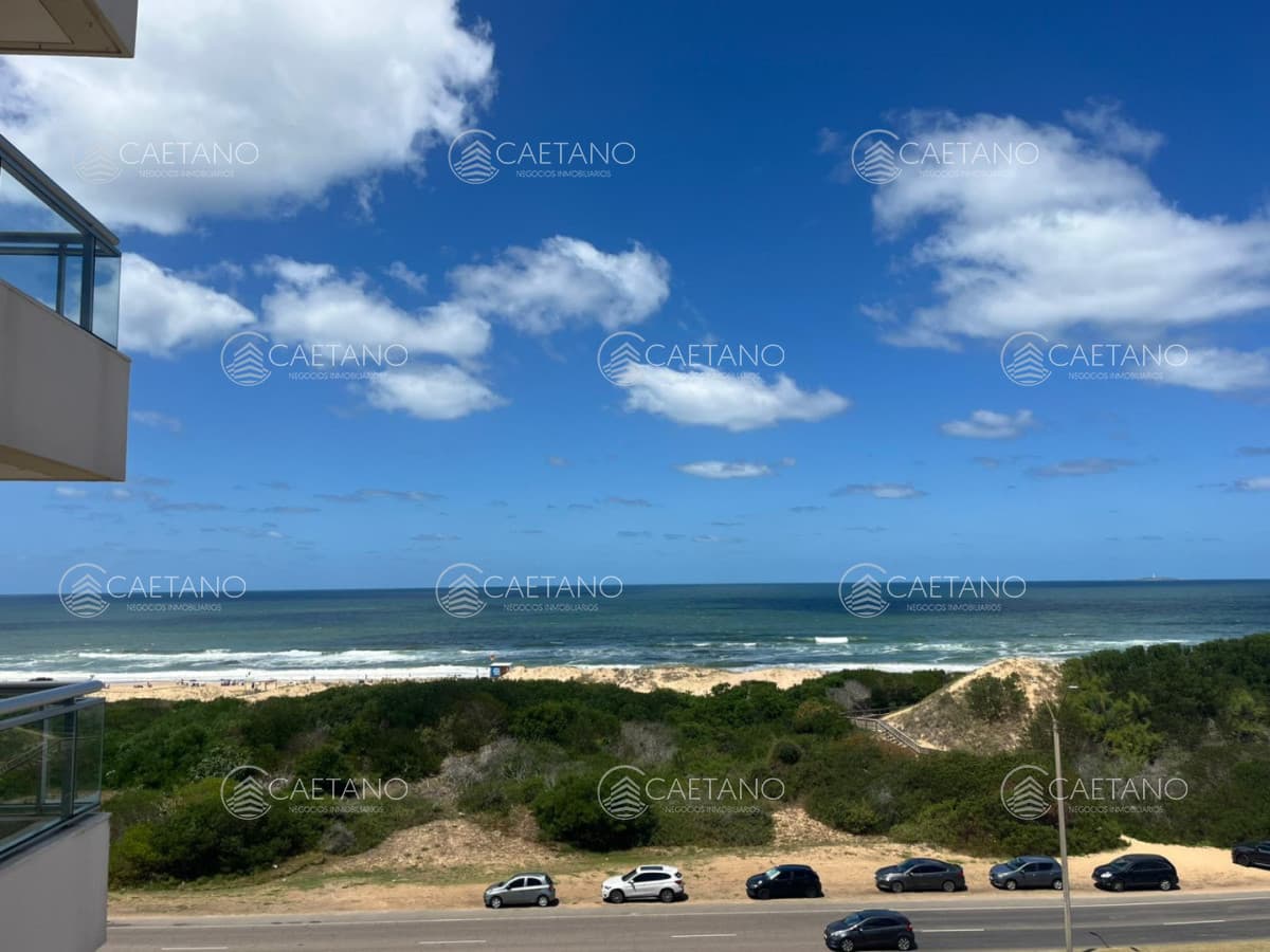 Venta apartamento 4 dormitorios. Playa brava, Punta del Este — foto 2