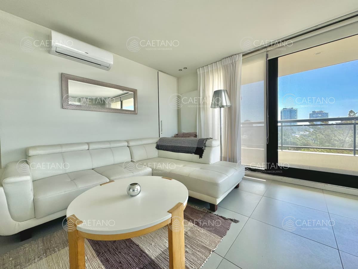 Apartamento de dos dormitorios con vista al mar en Venta Punta del Este — foto 3