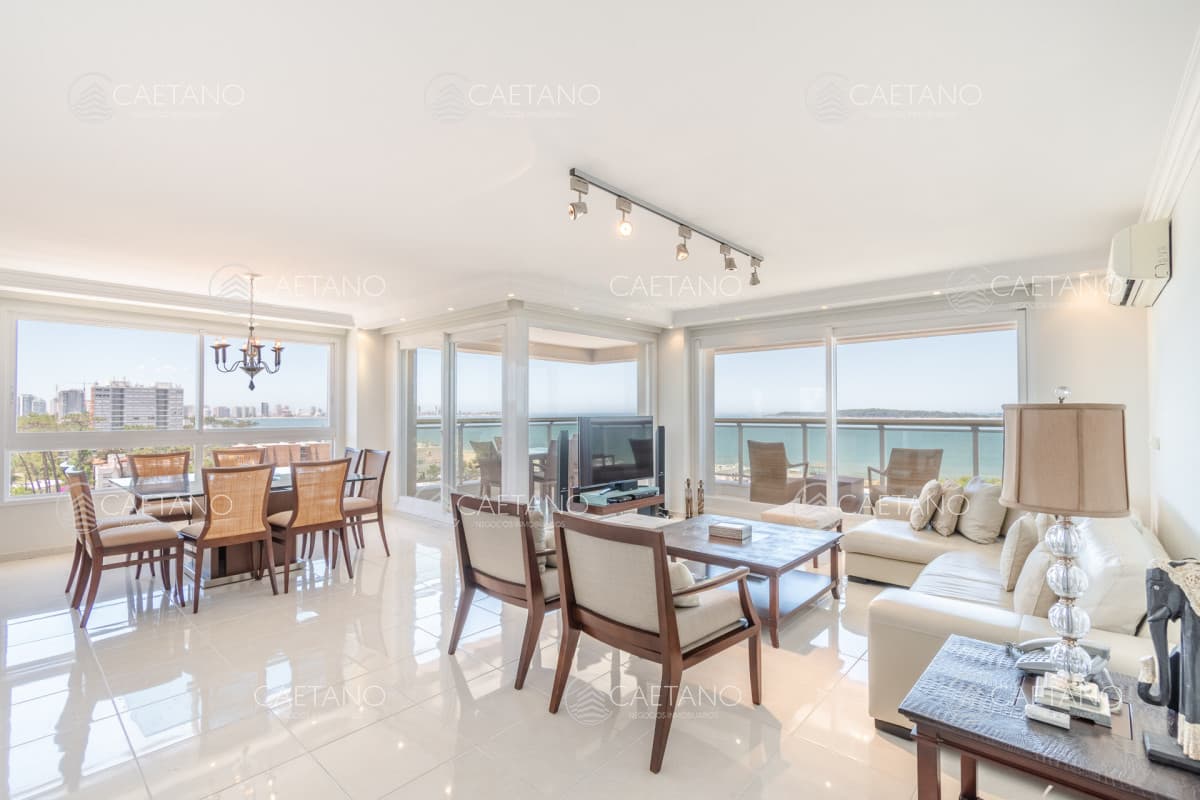 Apartamento de Tres dormitorios y servicio en venta Le Jardin — foto 3