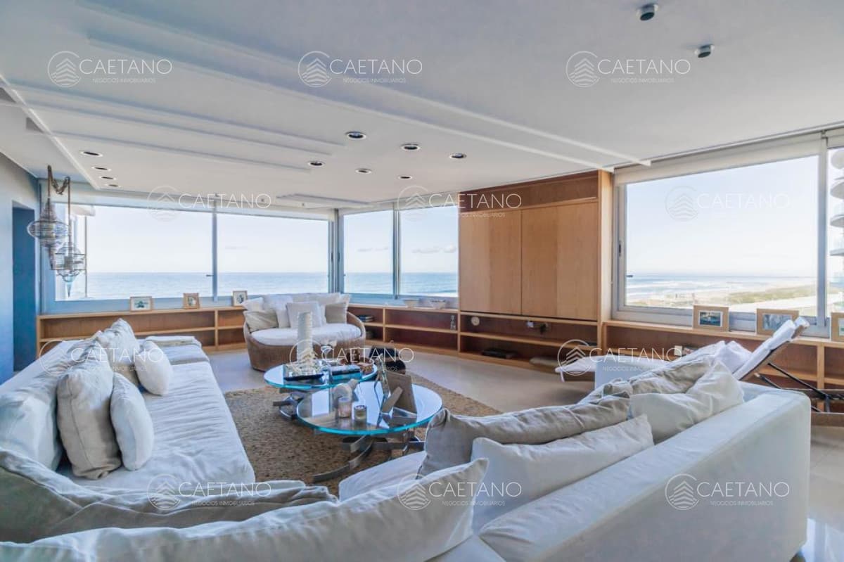 Apartamento primera linea