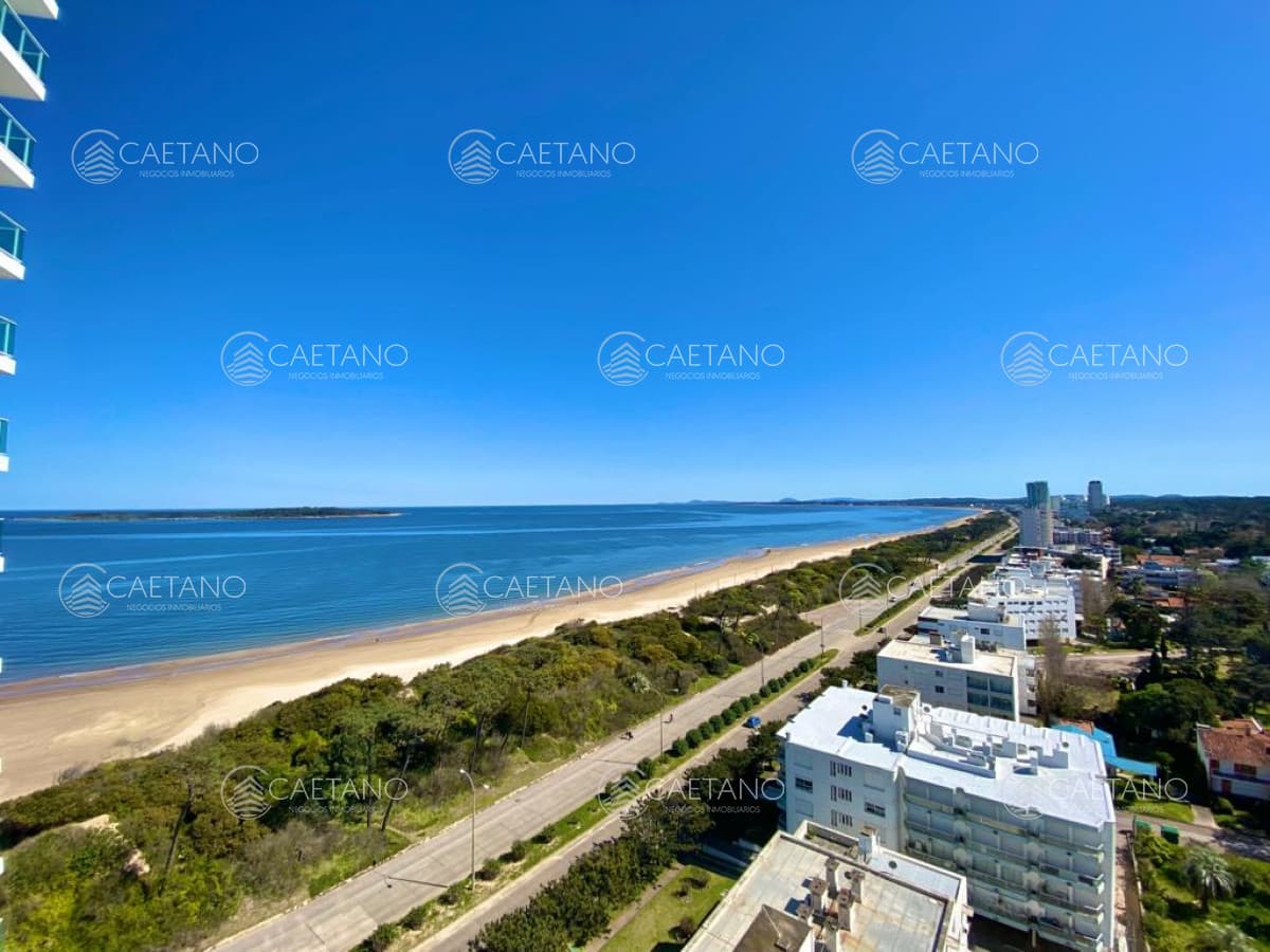 Apartamento de dos dormitorios en alquiler de temporada, Paramount, Punta del Este — foto 2