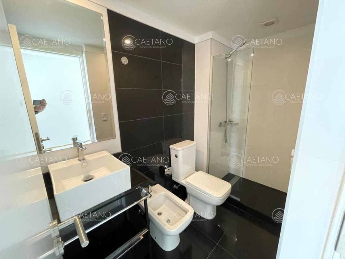 Alquiler Anual Apartamento Art Tower Punta del Este — foto 3
