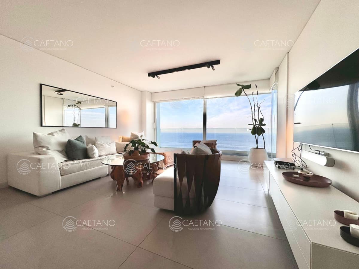 Apartamento de tres dormitorios en Torre Le Parc en alquiler temporal