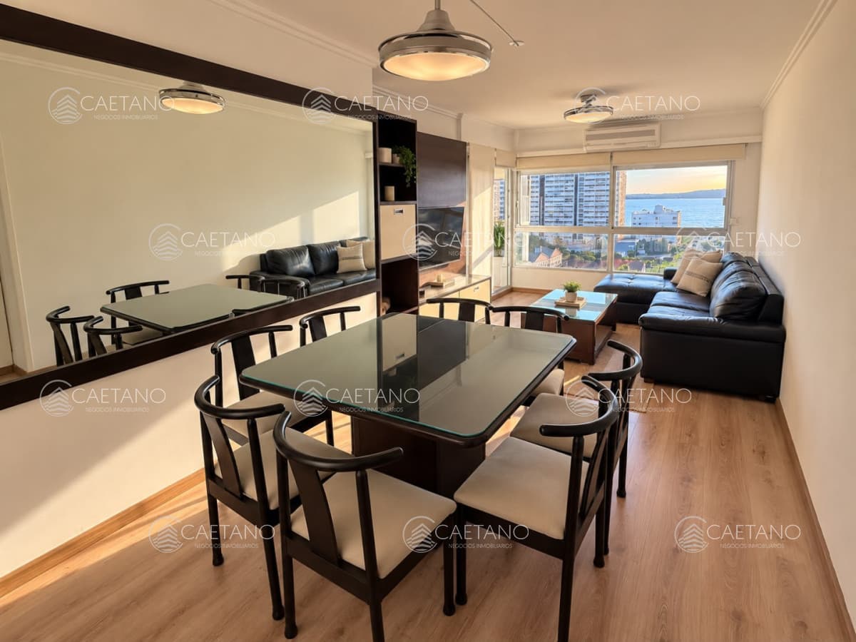 departamento 3 dormitorios con vista a playa mansa en alquiler — foto 2