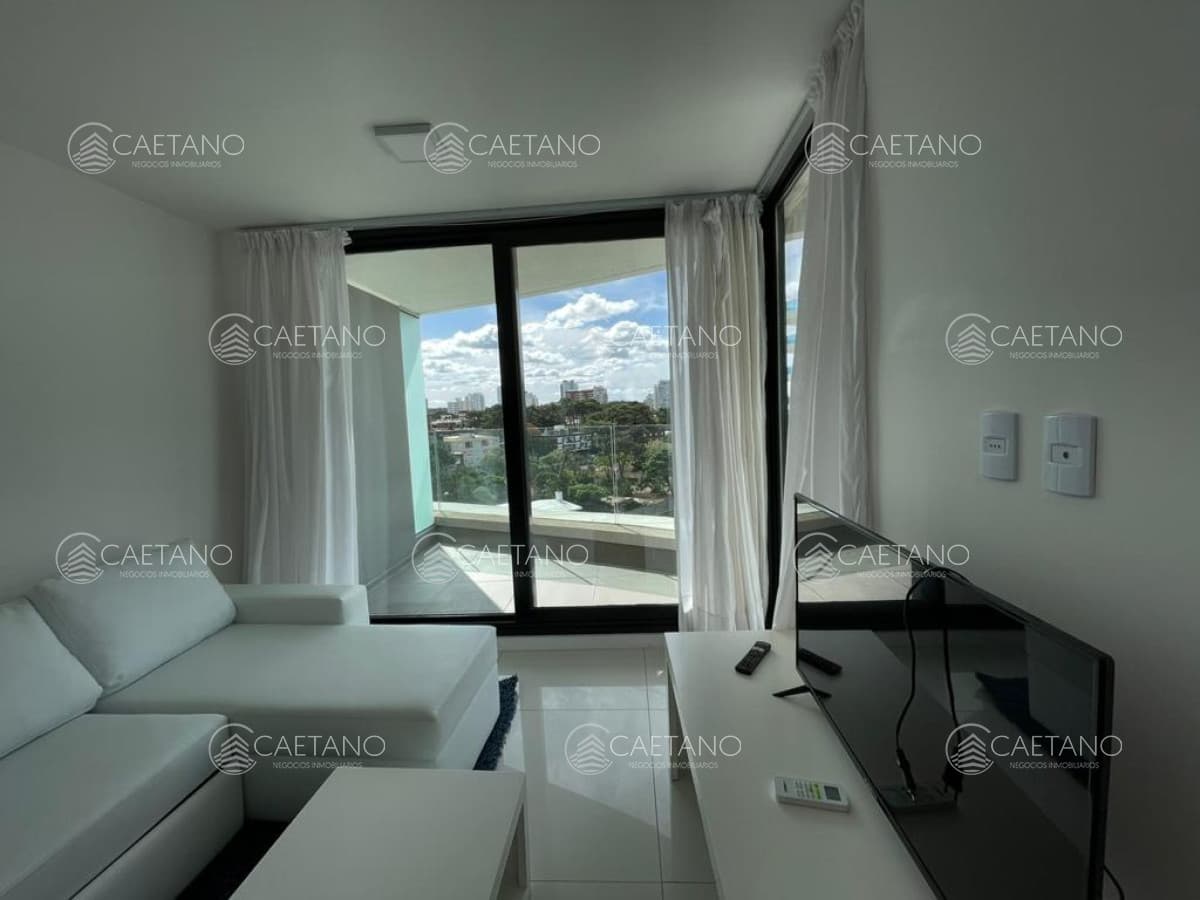 Alquiler Anual Apartamento Art Tower Punta del Este — foto 2