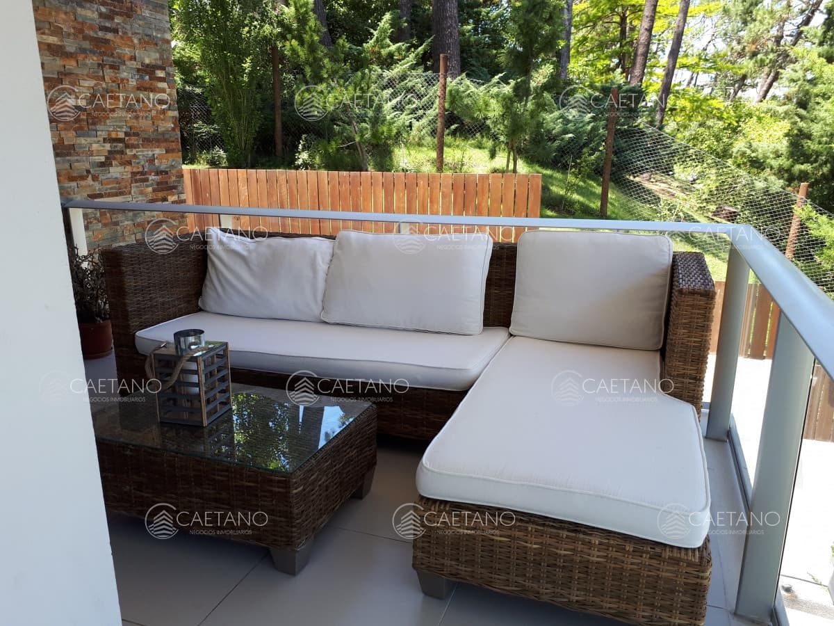 Apartamento de Dos dormitorios en Venta — foto 3