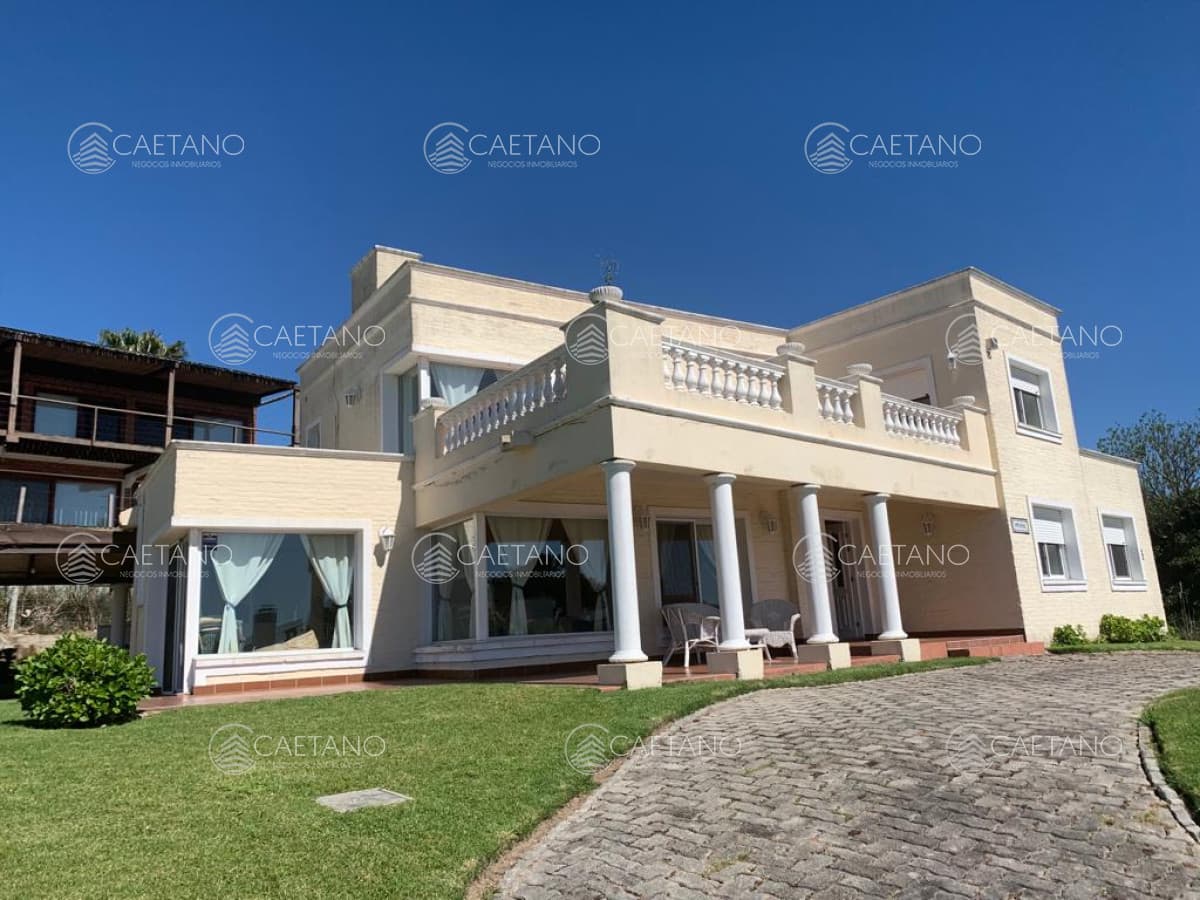 Punta Ballena Casa en Venta Cuatro Dormitorios — foto 3
