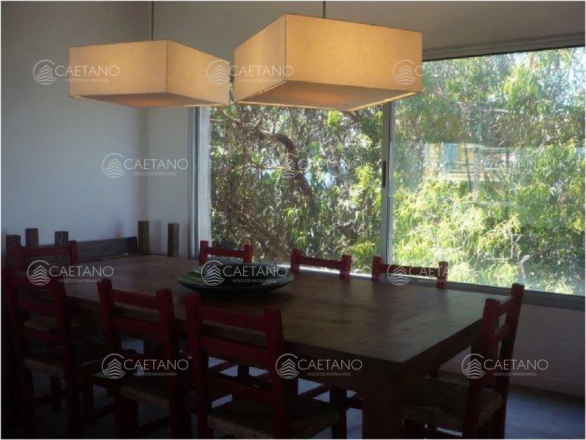 Casa en alquiler en Manantiales — foto 2