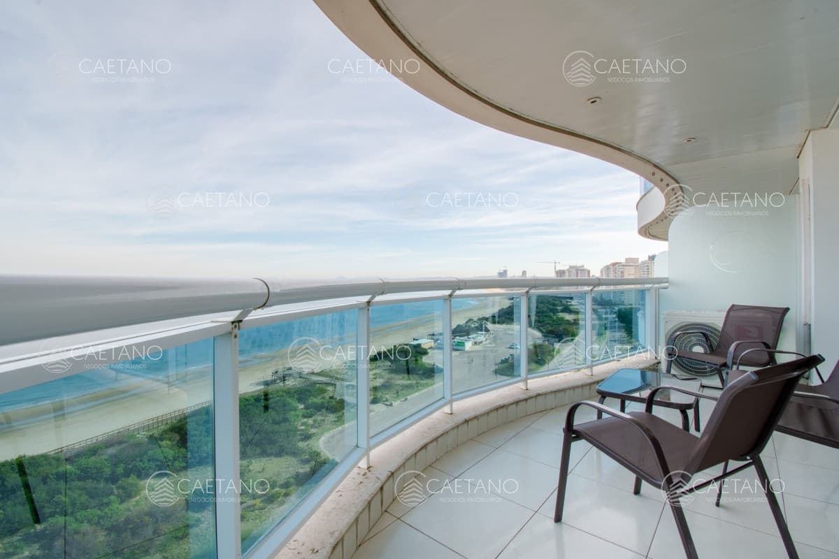 Alquiler anual apartamento 3 dormitorios playa mansa Punta del Este — foto 2