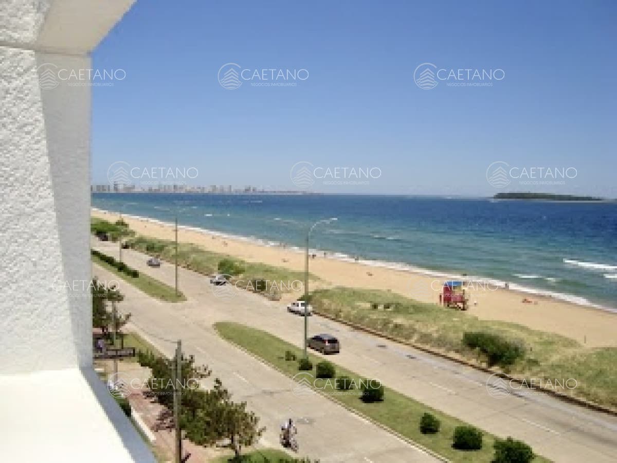 Alquiler temporario apartamento 2 dormitorios, Playa Mansa - Punta del Este