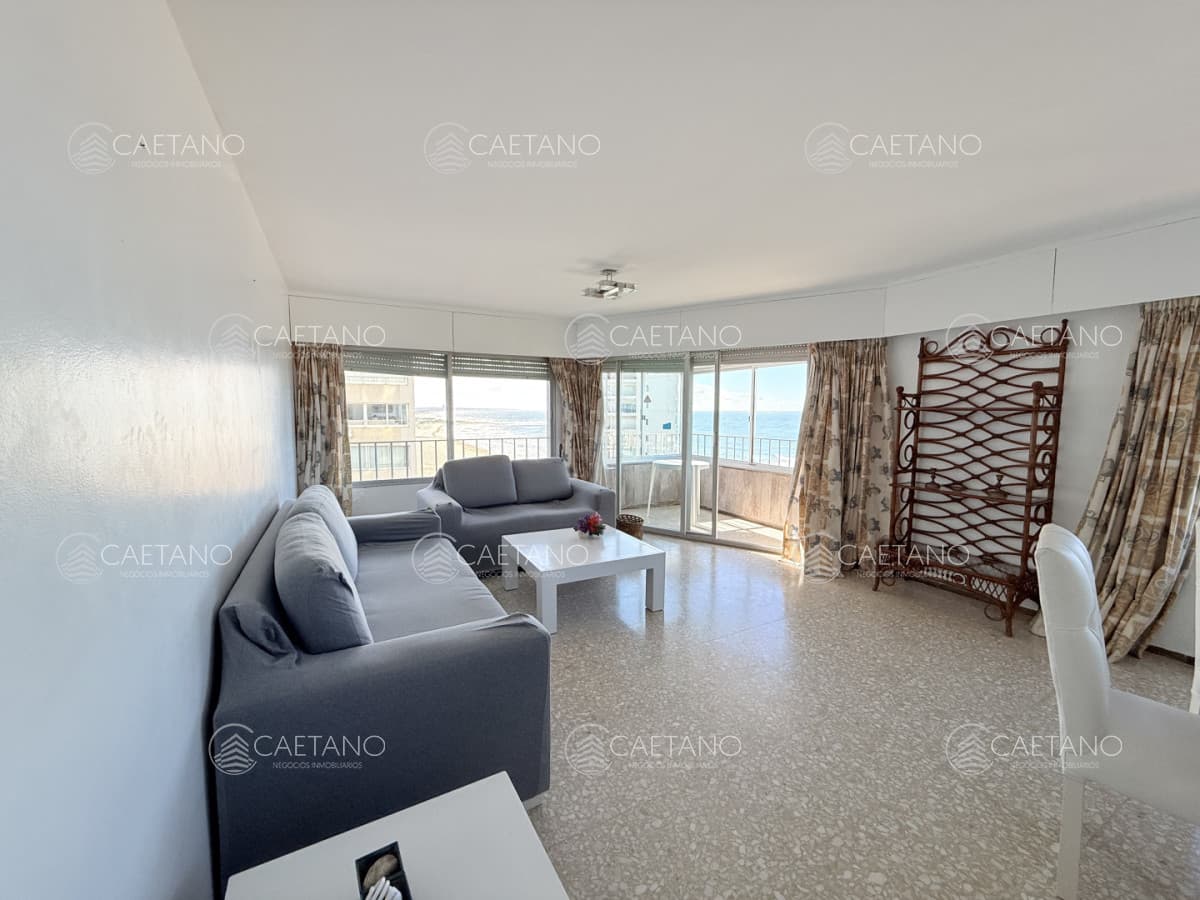 Venta apartamento 2 dormitorios, con vista panorámica, Playa Brava - Punta del Este — foto 2