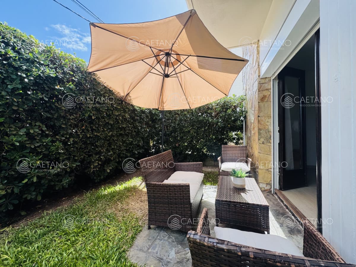 Venta apartamento 1 dormitorio y medio Península Punta del Este — foto 2