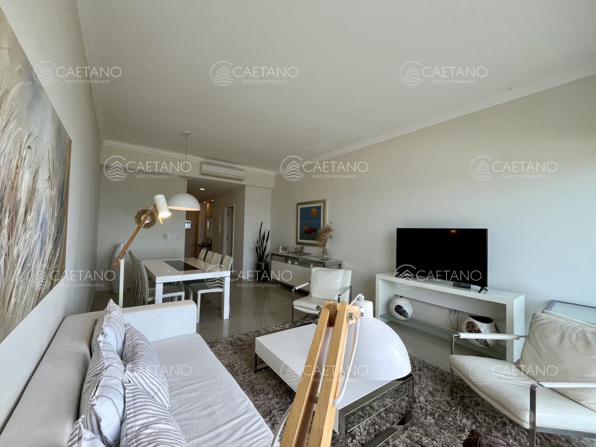 Alquiler apartamento 3 dormitorios PENTHOUSE CENTRAL - IMPERIALE Punta del Este — foto 3