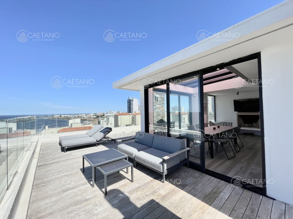 Venta apartamento 4 dormitorios, barbacoa, piscina con hidromasaje. Península, Punta del Este — foto 2
