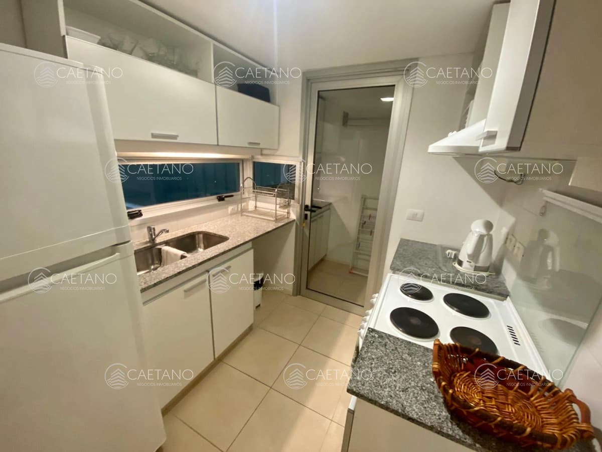 Comodo apartamento de 3 dormitorios en torre de categoria — foto 3