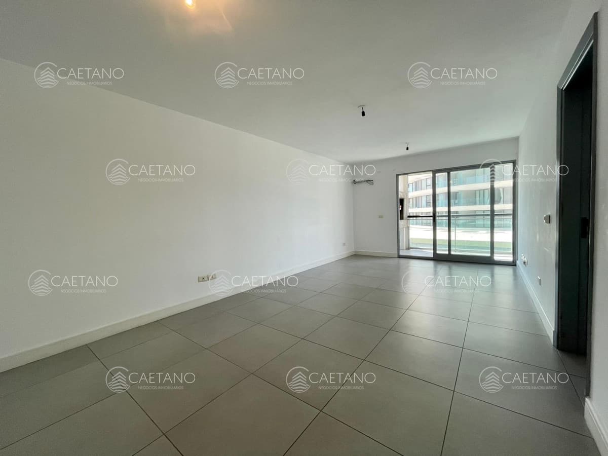 Venta apartamento 2 dormitorios, Playa Mansa - Punta del Este — foto 2