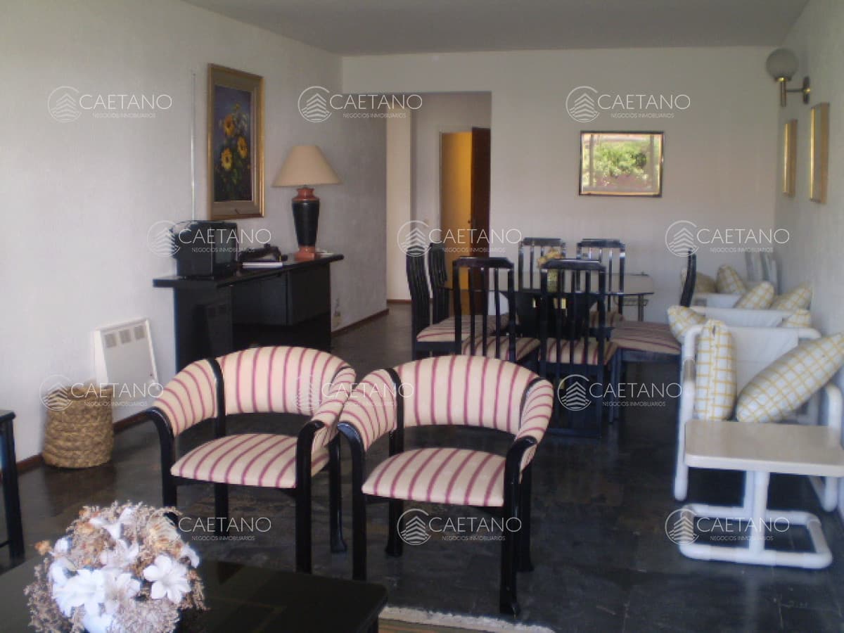 Tradicional apartamento en primera línea de Playa Brava — foto 3