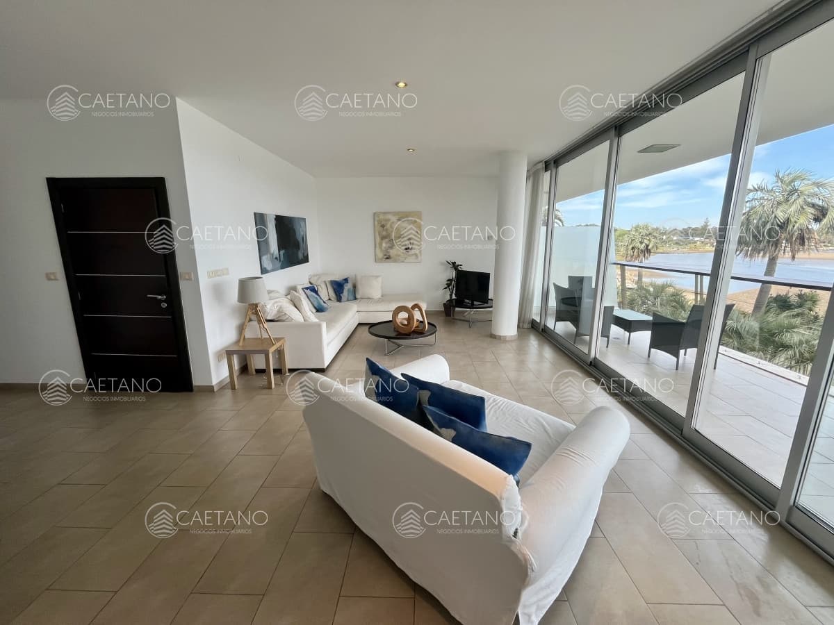 Venta apartamento 3 dormitorios. La barra, Punta del Este — foto 2