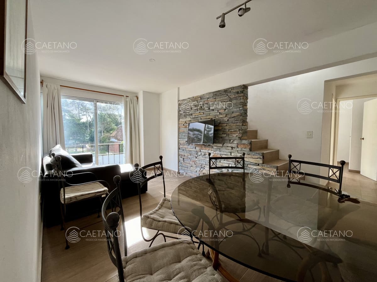 Apartamento en alquiler de 3 dormitorios — foto 2
