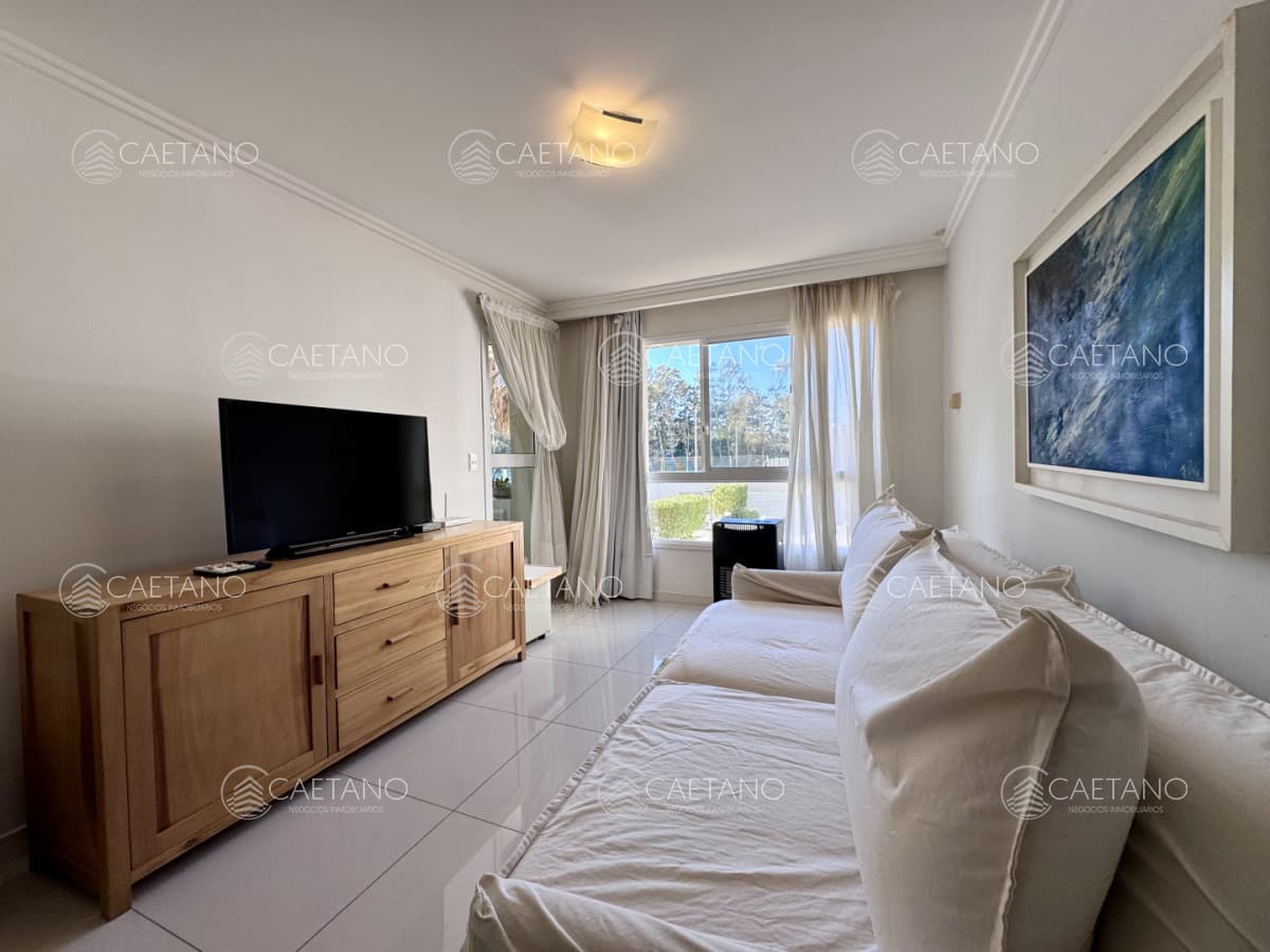 Venta apartamento 1 dormitorio - Pinares - Punta del Este — foto 2