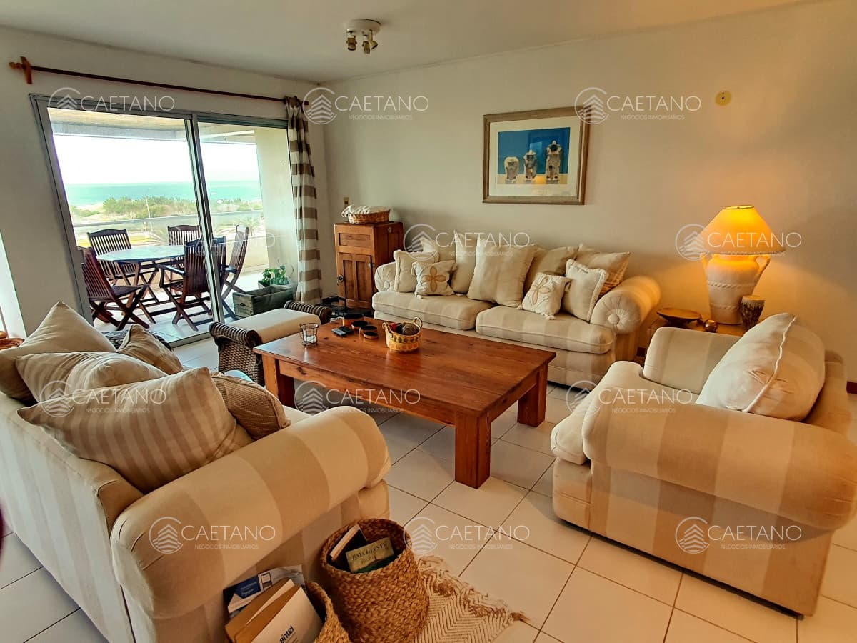 Vendo apartamento 3 dormitorios primera línea brava con vista al mar, Punta del Este — foto 2