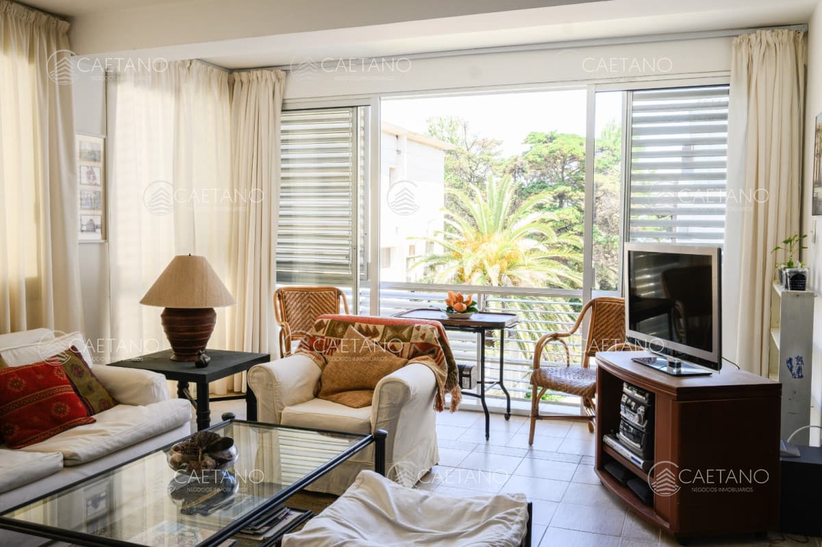 Alquiler apartamento Punta del Este, península. 2 dormitorios