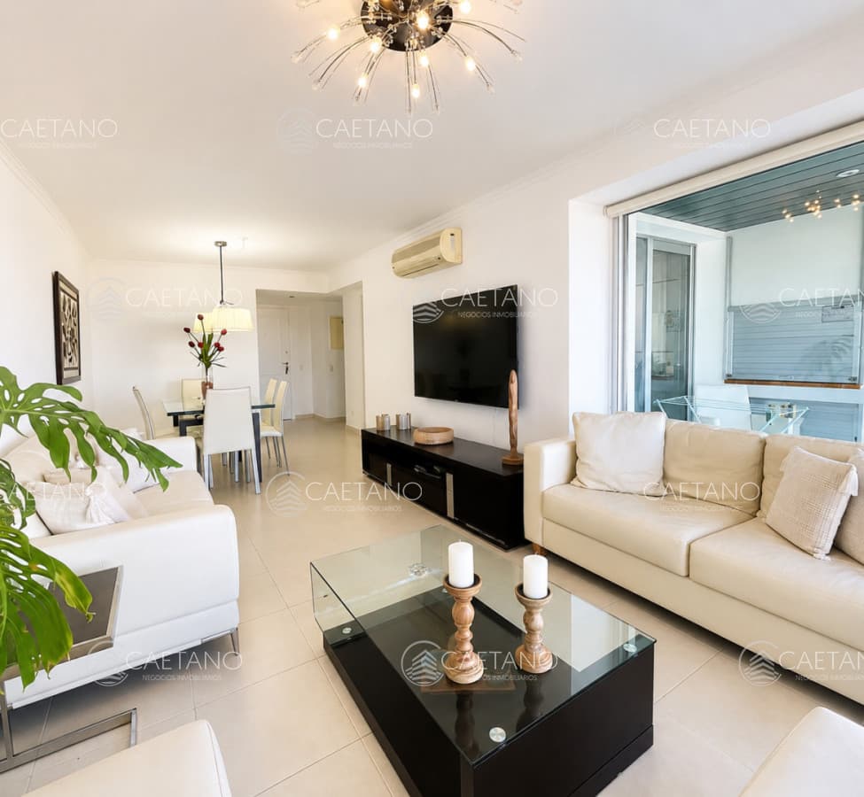 Apartamento 2 dormitorios en alquiler - Playa Mansa, Punta del Este — foto 3