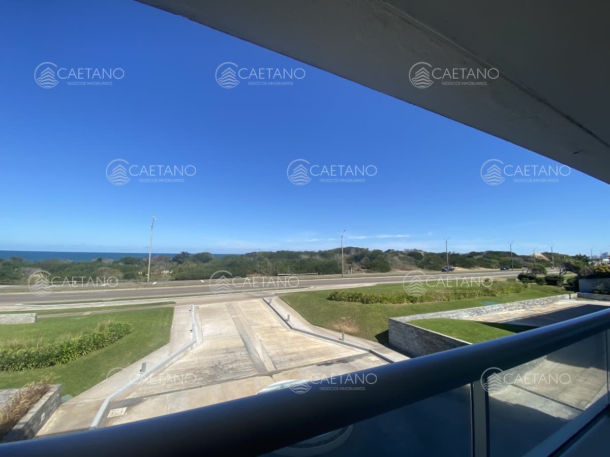 Venta apartamento frente al mar 3 dormitorios — foto 2