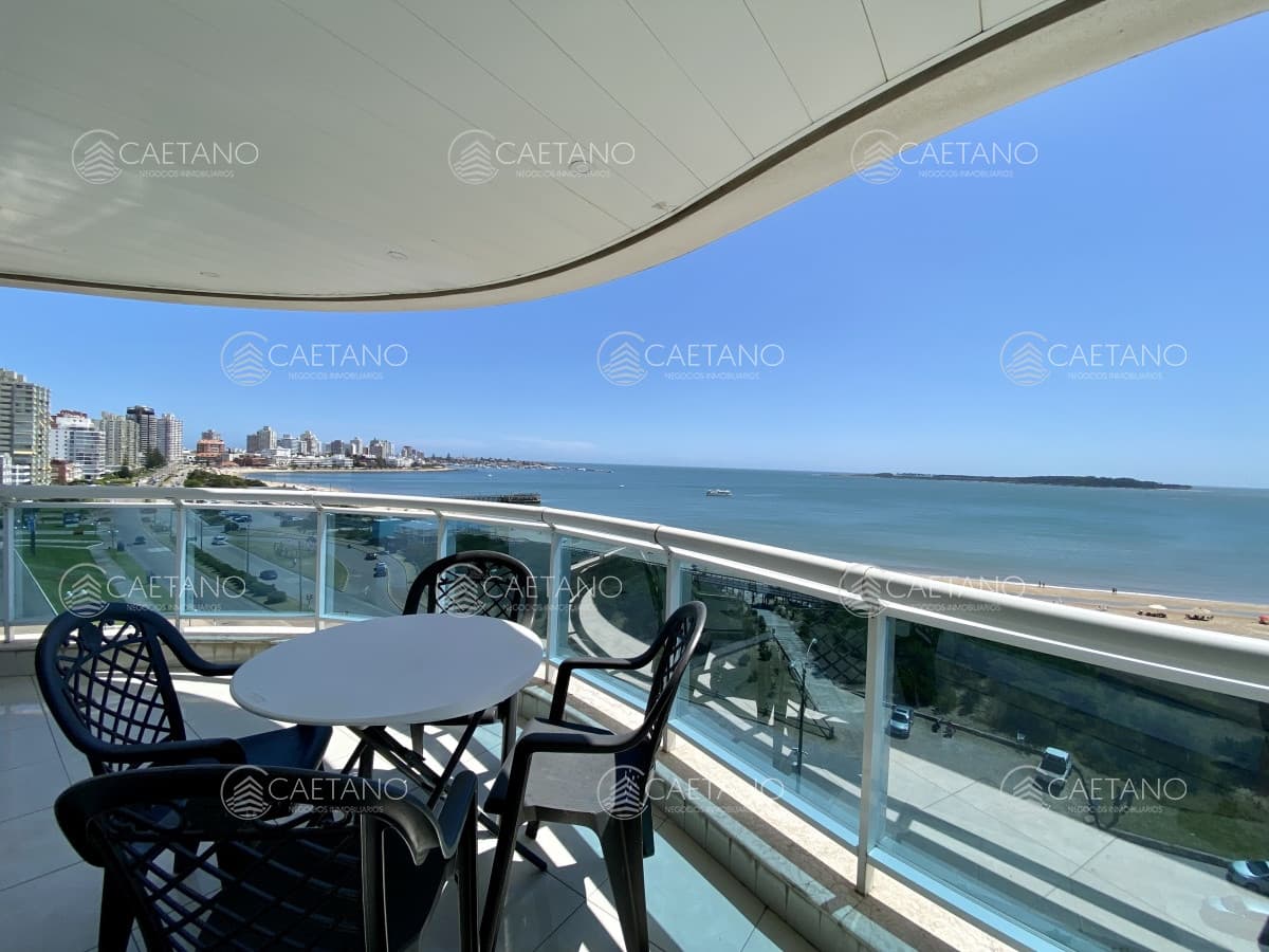 Venta apartamento 3 dormitorios. Playa mansa, Punta del Este — foto 2