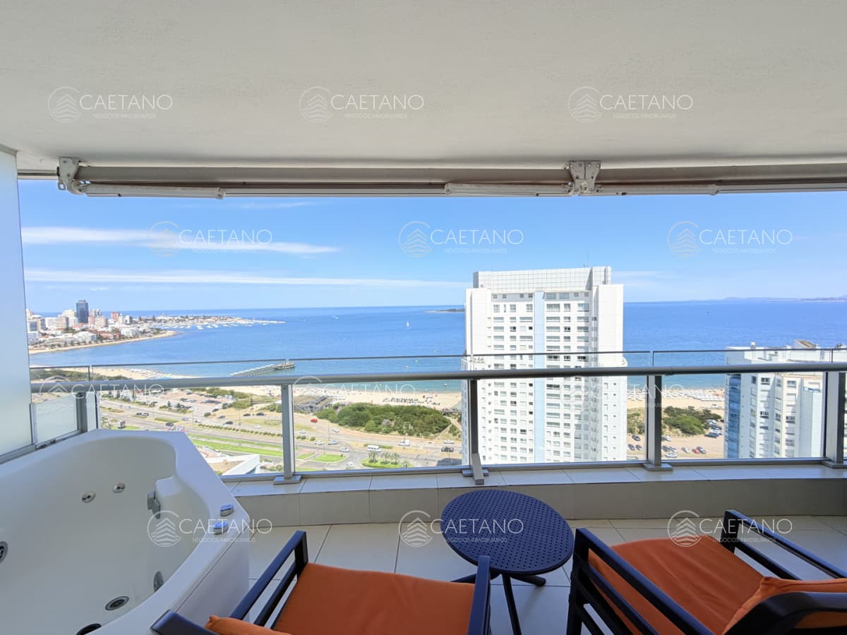 Alquiler anual o temporal apartamento 2 dormitorios. Playa mansa, Punta del Este — foto 2