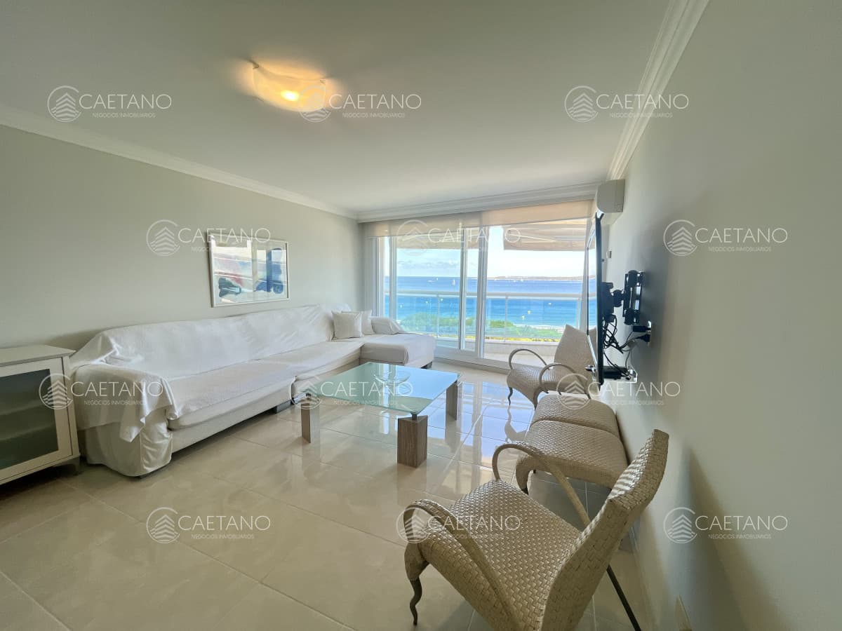 Alquiler anual, invernal y temporal apartamento 2 dormitorios. Playa mansa, Punta del Este. — foto 3
