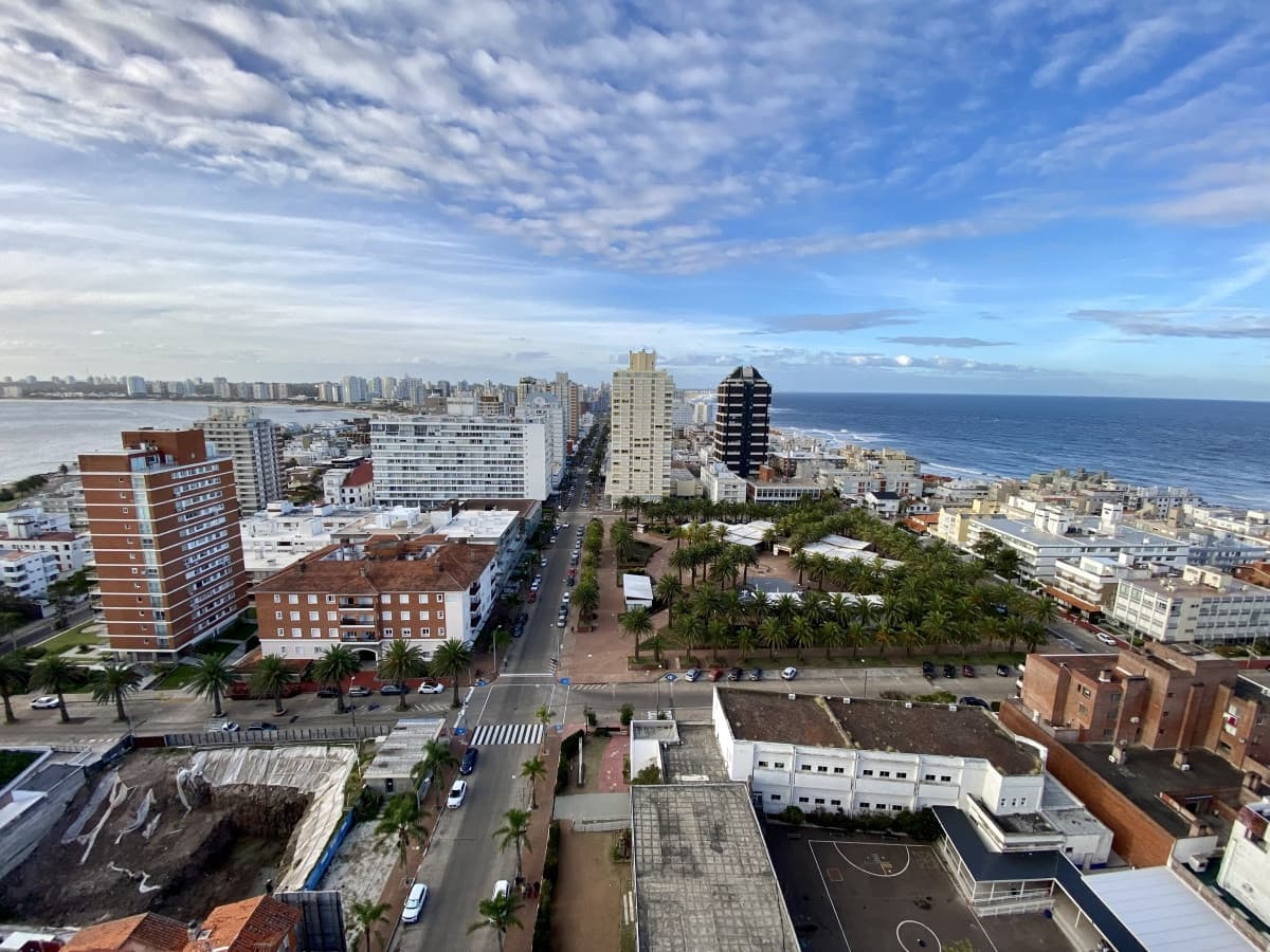 Apartamento 3 dormitorios en península Punta del Este
