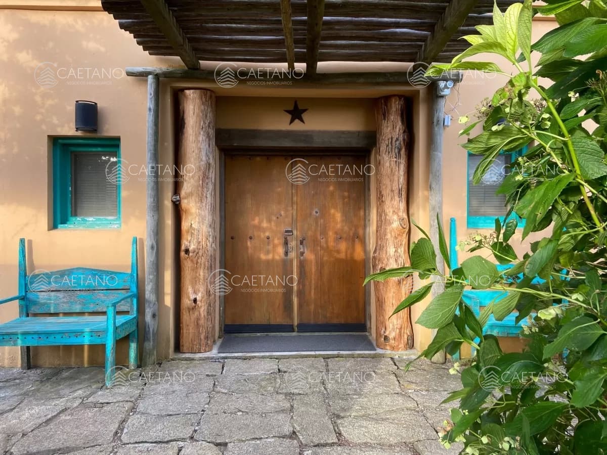Alquiler temporal casa 7 dormitorios. Punta Piedras, Manantiales. — foto 3