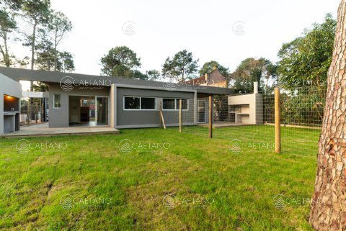 Venta casa 2 dormitorios. Pinares, Punta del Este. — foto 3