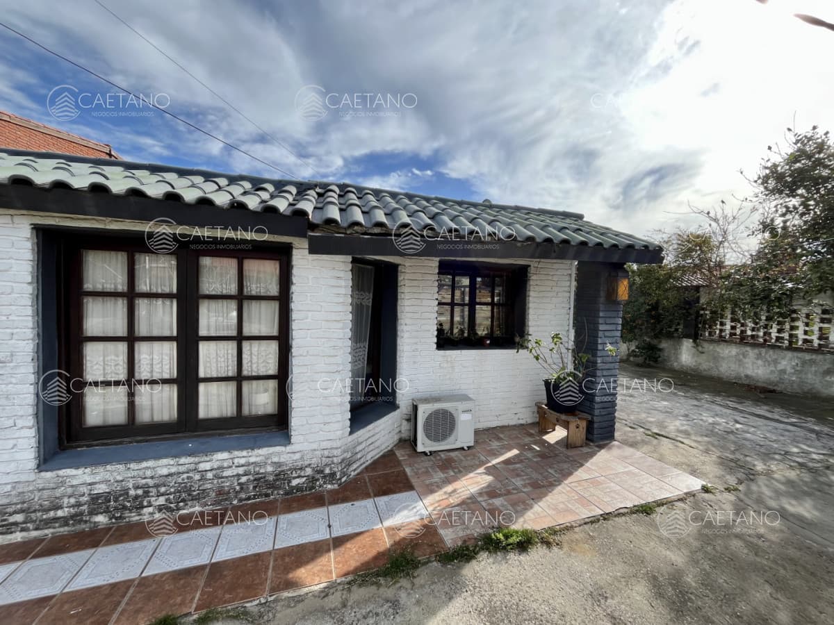 Gran oportunidad. Casa a reciclar