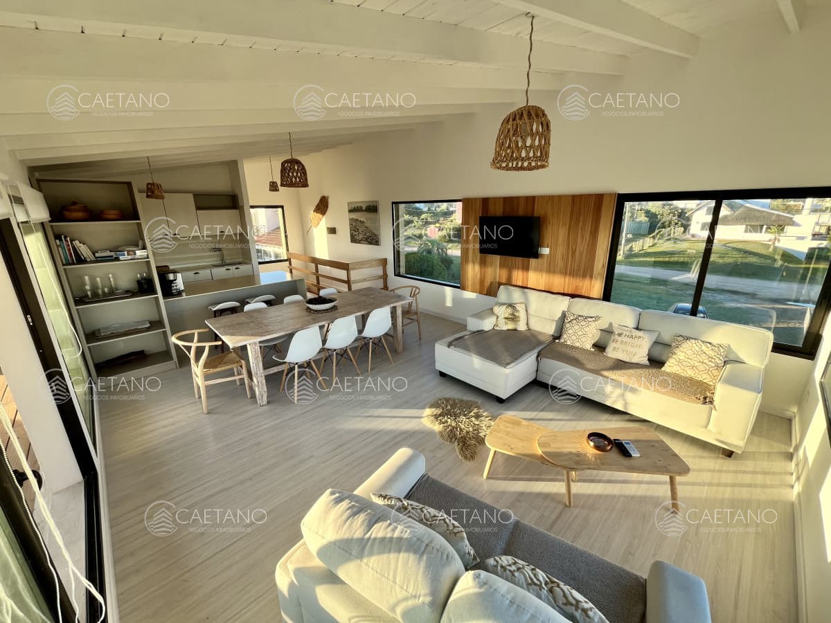 Venta casa 3 dormitorios. Chihuahua, Punta Ballena — foto 3
