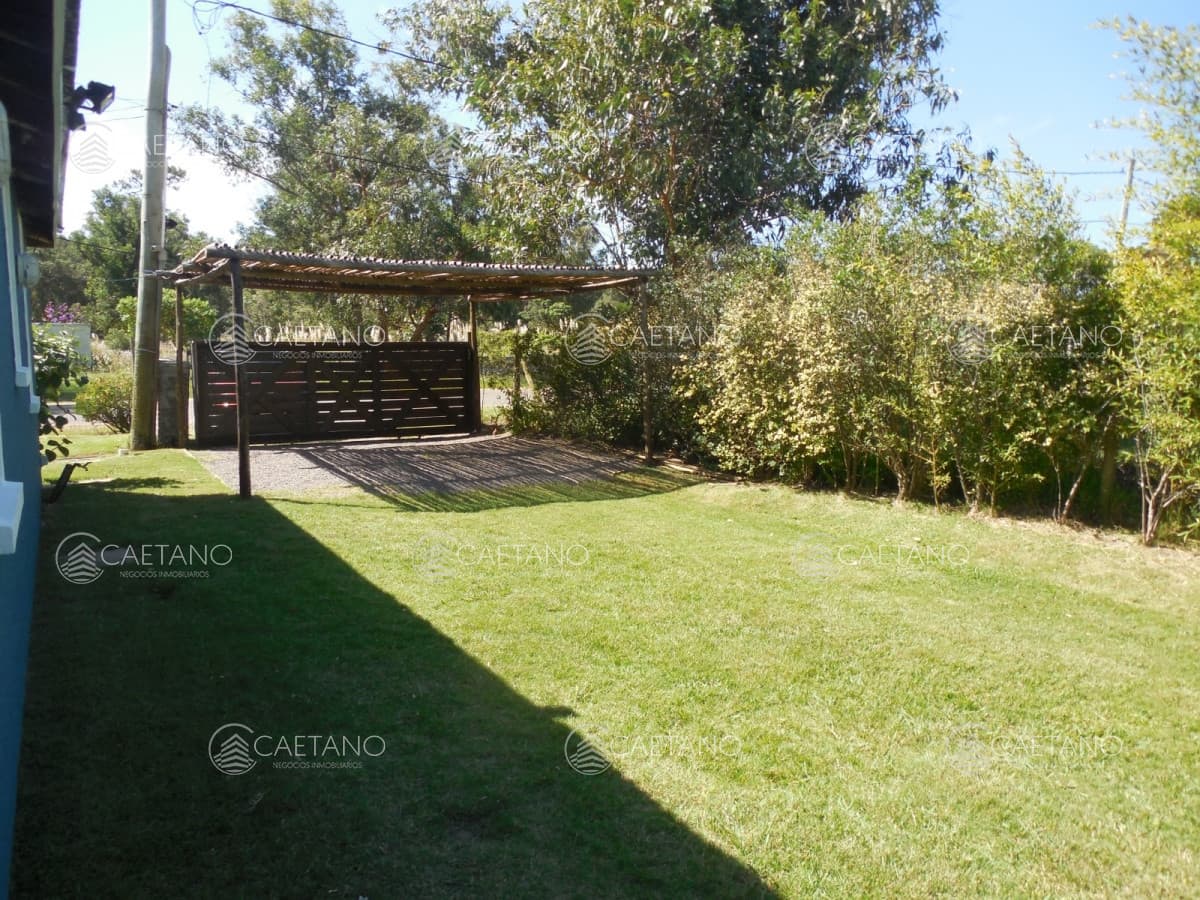 Casa en alquiler 3 dormitorios y dependencia de servicio La Barra — foto 2