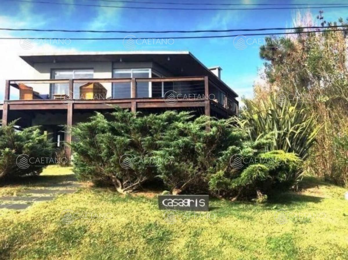 Casa en alquiler en Manantiales
