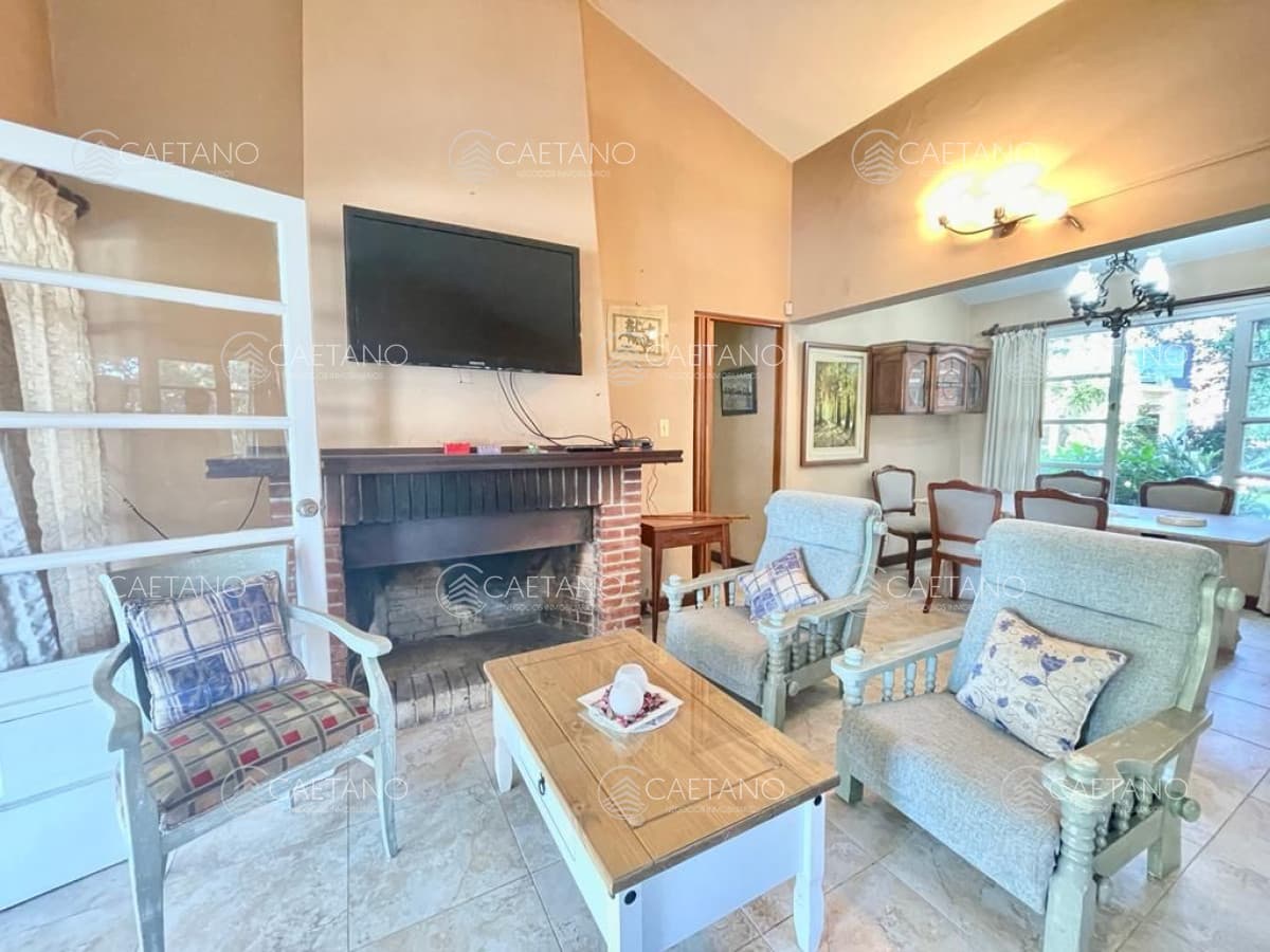Alquiler Temporada casa 6 dormitorios playa mansa Punta del Este — foto 2