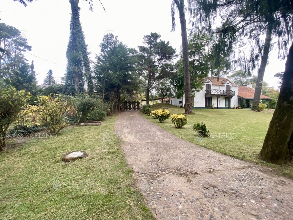 Venta casa 4 dormitorios playa mansa Punta del Este — foto 2