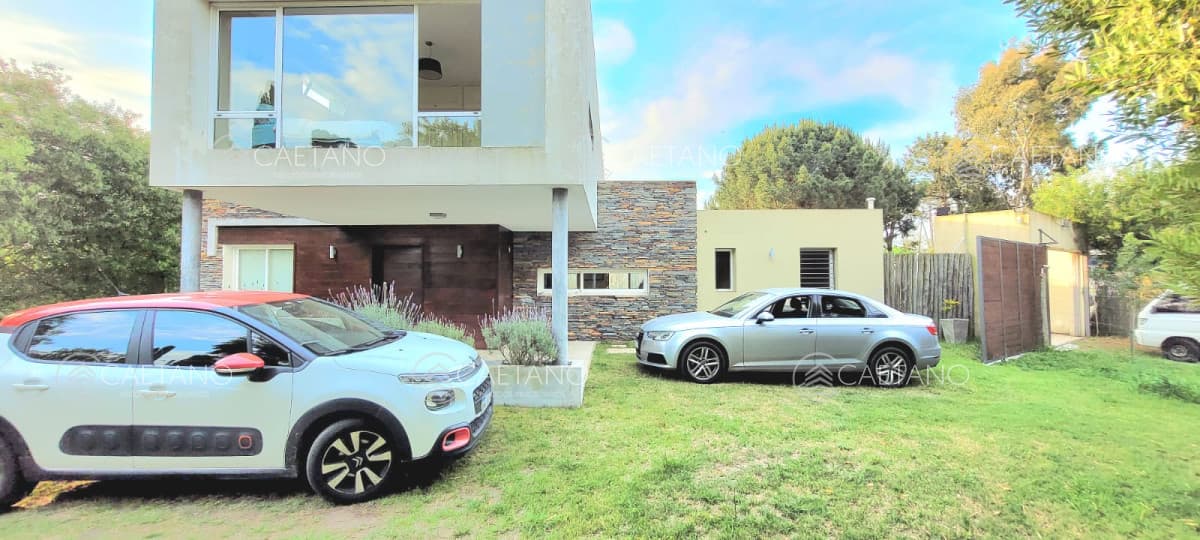 Alquiler anual, invernal y temporal. Casa Marly Punta del Este — foto 2